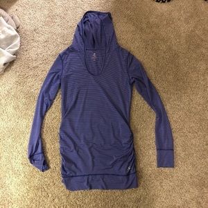 ENERGY ZONE long sleeve athletic top